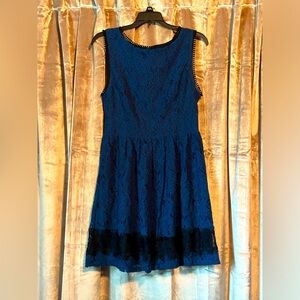 Francesca’s Strapless Lace Dress size M